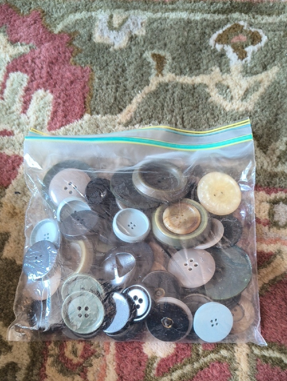 Big Bag Of Vintage Buttons